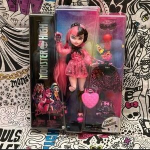 Monster High doll Draculaura count fabulous
